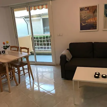 Apartment In Cap Martin Roquebrune-Cap-Martin